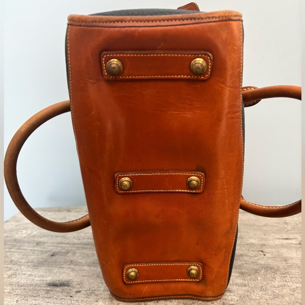VINTAGE Dooney & Bourke All Weather Leather Handle Bag Black Brown With FLAWS - Picture 6 of 13